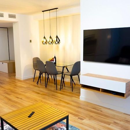 Alma Maritima Apartment Malaga Ngoại thất bức ảnh