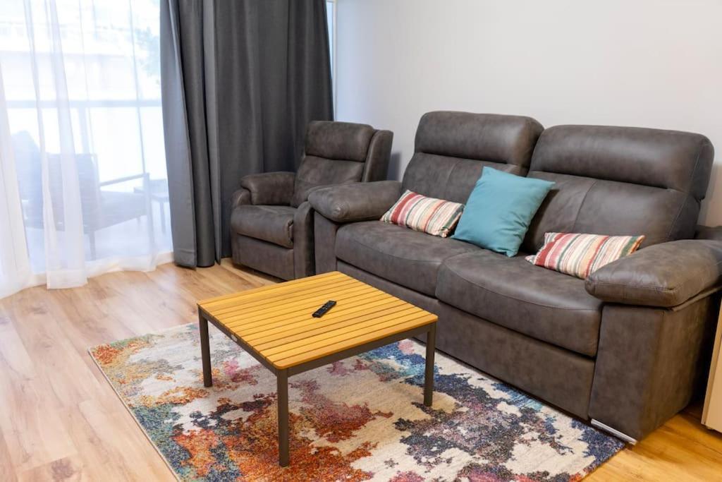 Alma Maritima Apartment Malaga Ngoại thất bức ảnh