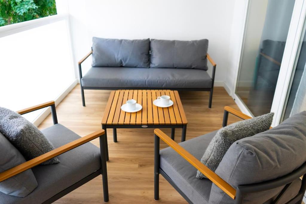 Alma Maritima Apartment Malaga Ngoại thất bức ảnh